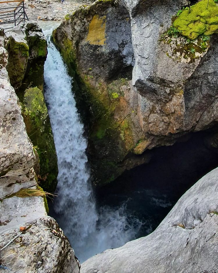 grlja waterfall