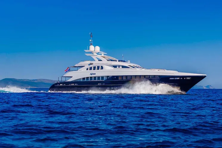 heesen boat - montenegro