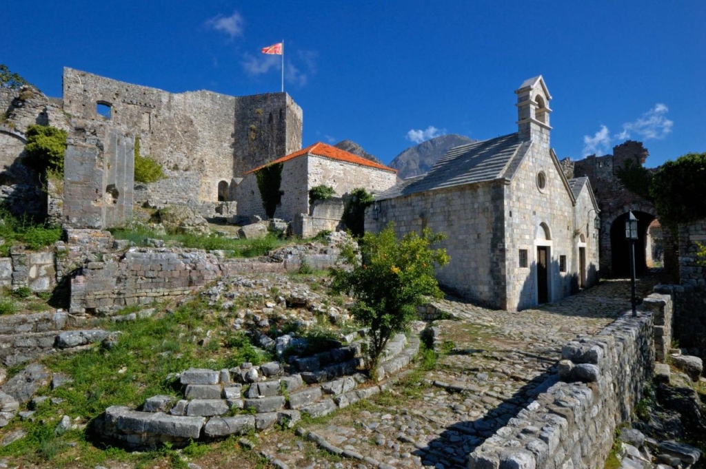Monuments in Stari Bar - Olive Oil Montenegro