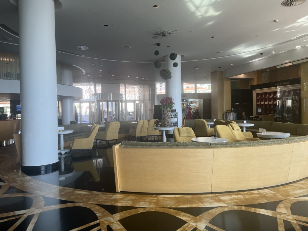 Lobby at Hotel Splendid