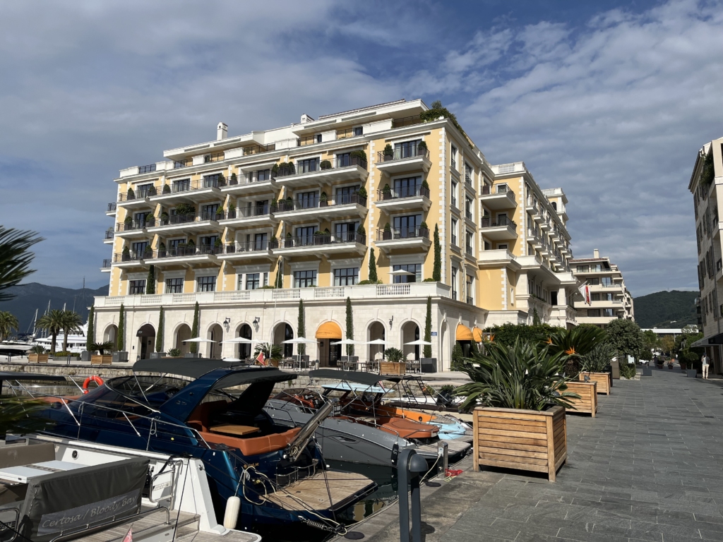 Hotel Regent - Porto Montenegro