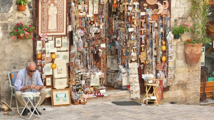 Street vendor