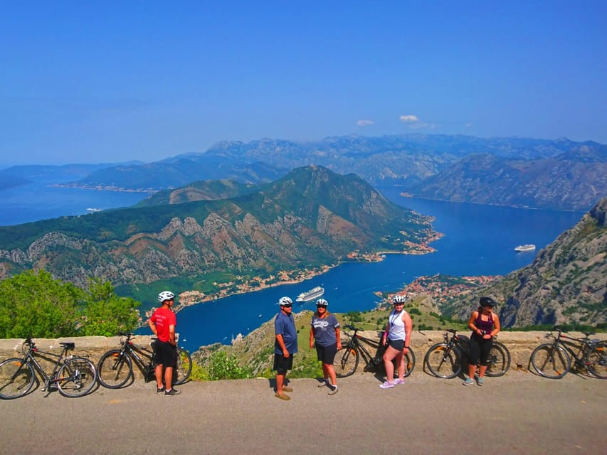 Tour on Serpentines